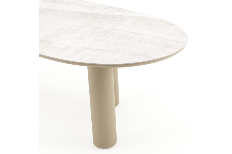 Amico tuintafel organisch in beige aluminium en volkeramiek Taj Mahal - L 240 x B 110 x H 73.5 cm