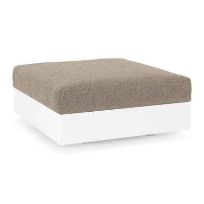 Pouf Como en aluminium blanc et coussins en all weather cosytica madagascar burch