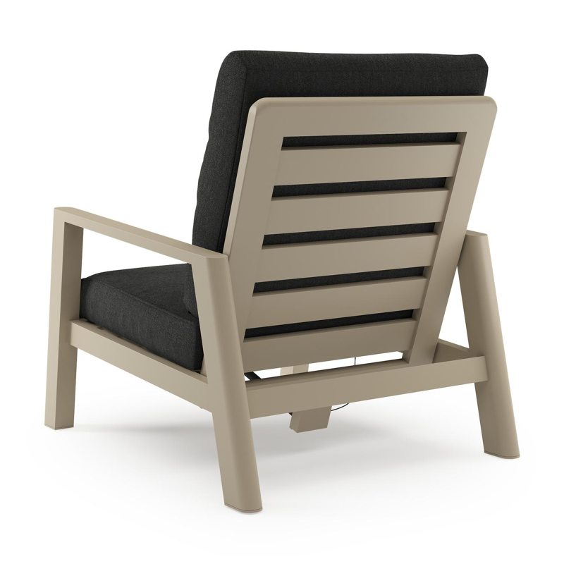 Cirello loungestoel 1-zit in beige aluminium met chartres sooty all weather sunbrella® luxe kussen