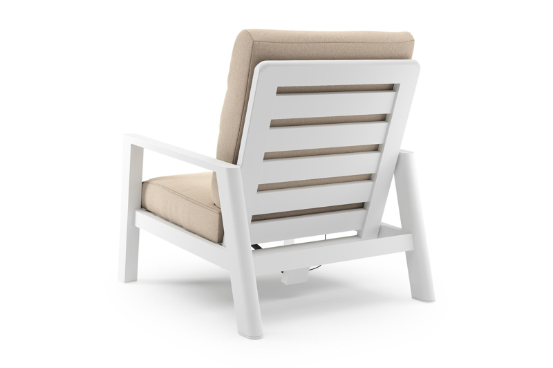 Cirello loungestoel in wit aluminium met heritage papyrus all weather sunbrella® luxe kussen