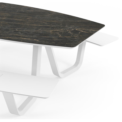 Table de pique-nique Forno forme de bateau forme de bateau en aluminium blanc et céramique pleine Black Obsession - Lg. 240 x Lrg. 181 x Haut. 72 cm