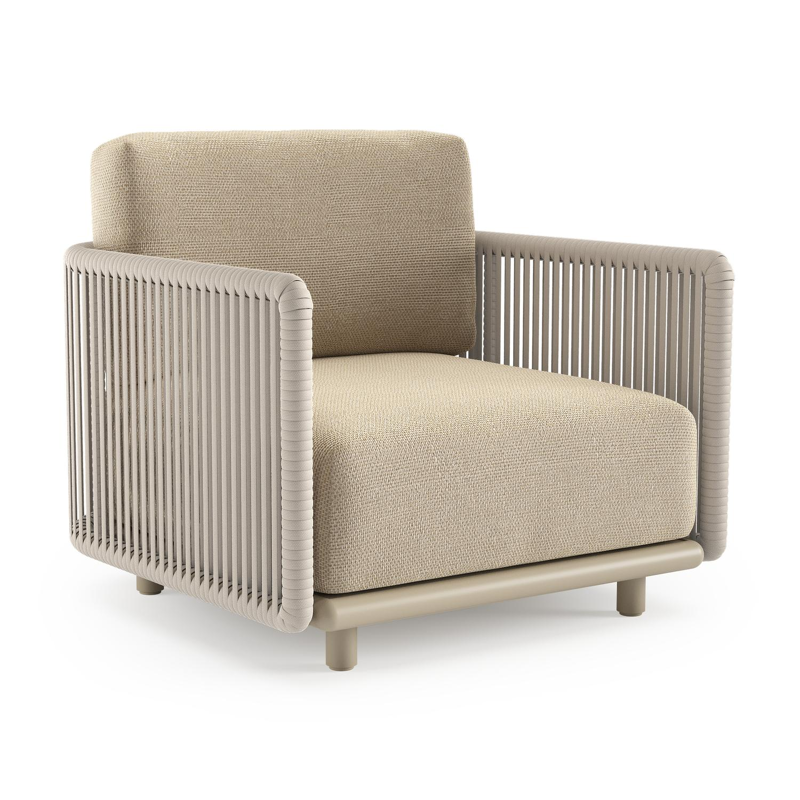 Organo loungestoel in beige aluminium en beige verticaal geweven luxe vlakke rope met althea camel all weather Cosytica kussen