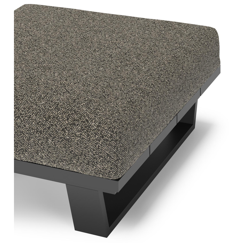 Pouf Pagino en aluminium noir et coussins en all weather cosytica marbella tunder