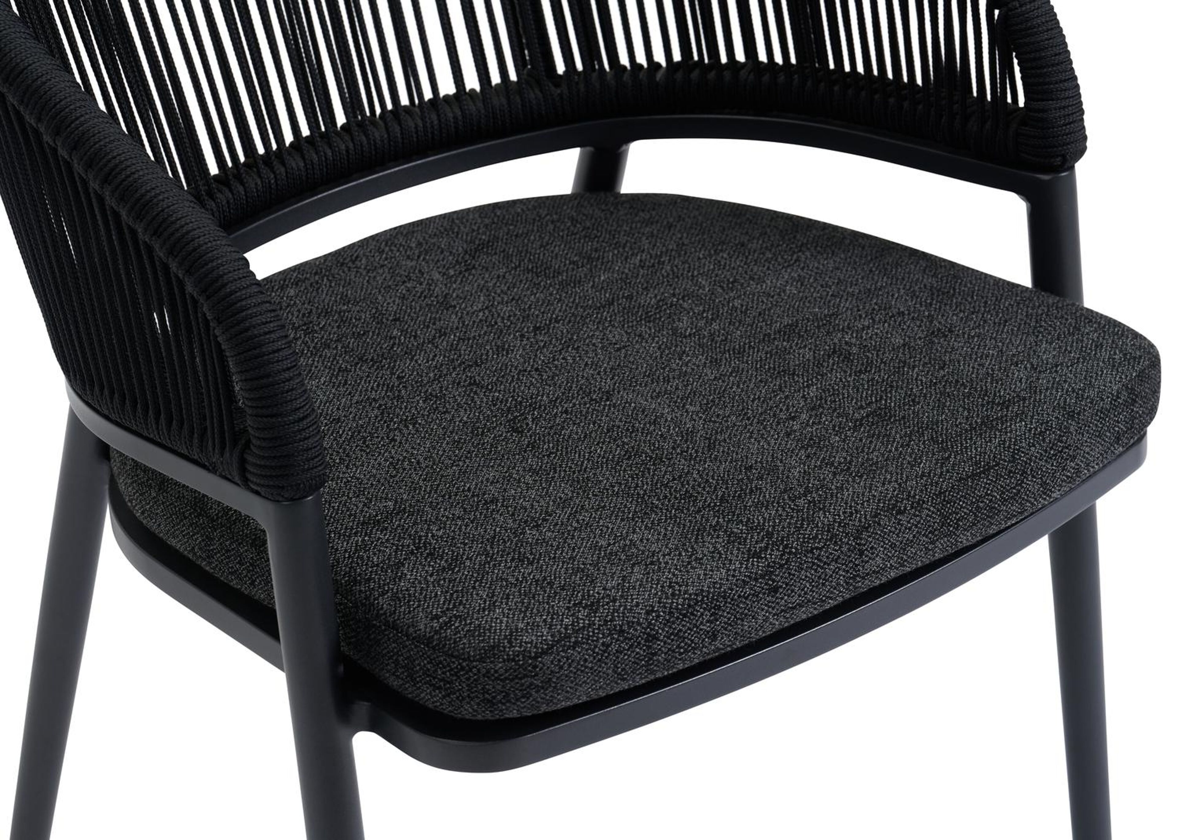 Lacrima tuinstoel in zwart aluminium en zwart verticaal geweven ronde rope met kussen in chartres sooty all weather sunbrella® luxe