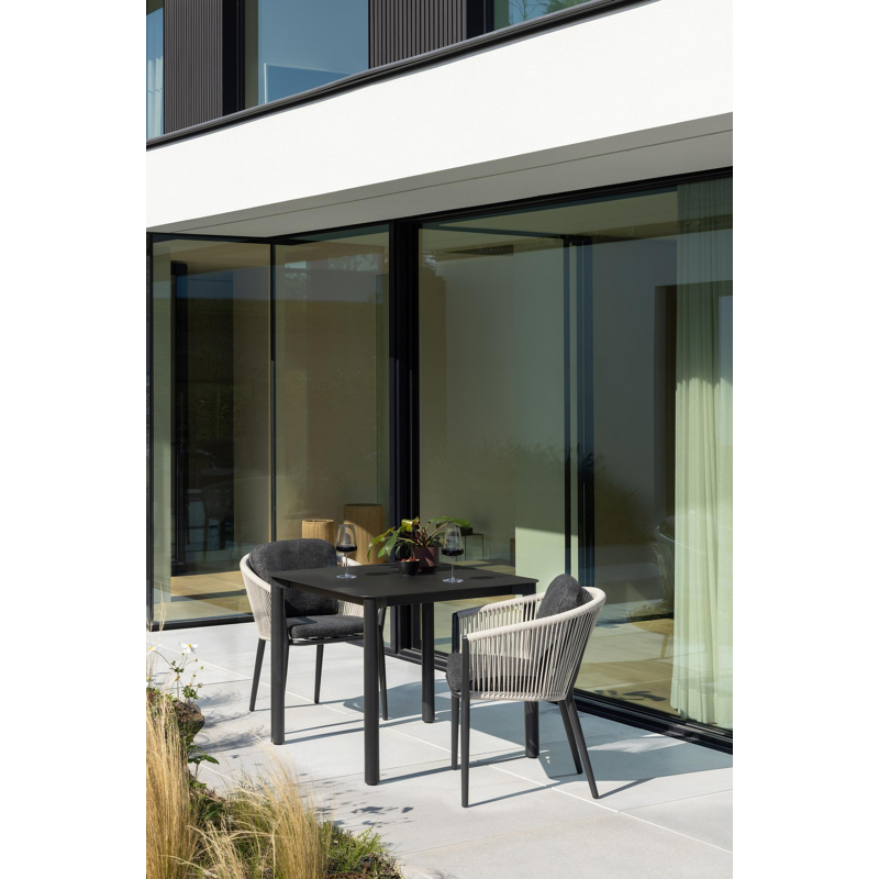 Table de jardin Orso carré arrondi en aluminium noir - Lg. 90 x Lrg. 90 x Haut. 75 cm