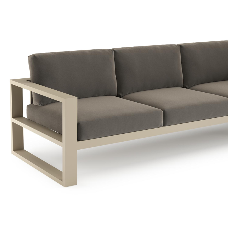 Verato loungehoek in beige aluminium met natte carbon beige all weather sunbrella® luxe kussen