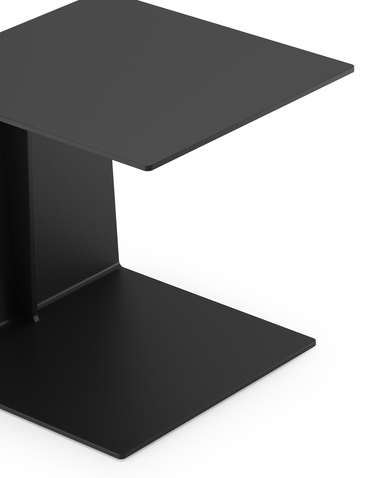 Table d'appoint Tufo en aluminium noir - Lg 40 x larg. 47 x H 45 cm