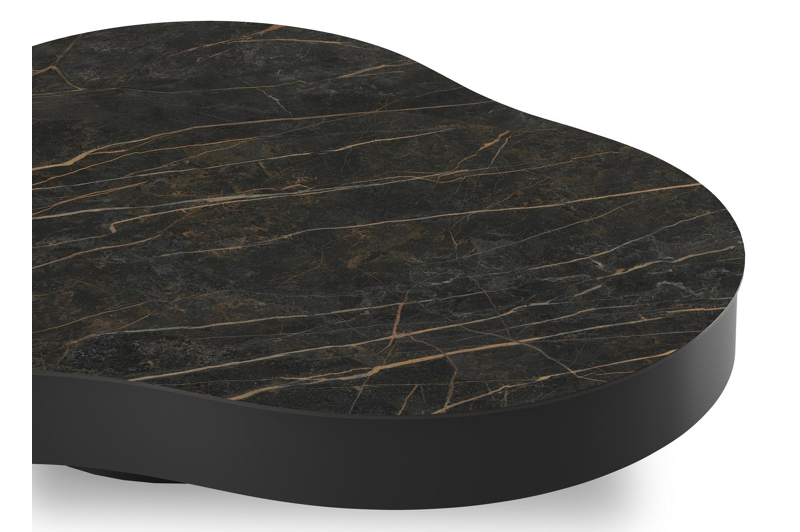 Lomano loungetafel cloud in zwart aluminium en volkeramiek Black Obsession - L 131 x B 108 x H 25 cm