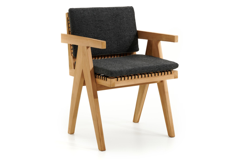 Trentino tuinstoel in teak en naturel ronde wicker met kussen in chartres sooty all weather sunbrella® luxe