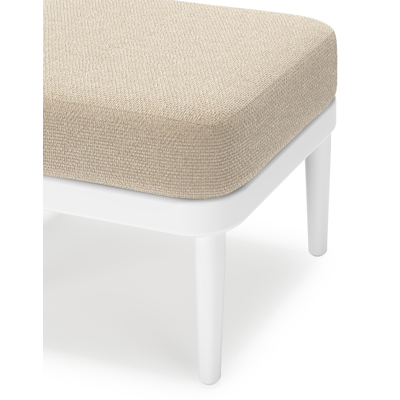 Orso poef in wit aluminium met Althea Chalk all weather cosytica kussen