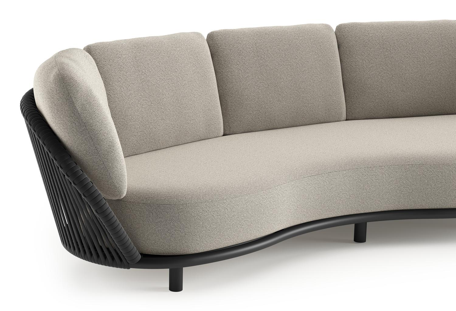 Lupino loungebank in zwart aluminium en zwart verticaal geweven luxe vlakke brede rope met firenze sand all weather solica kussen