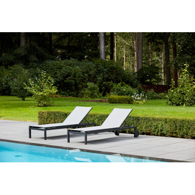 Set van 2 verstelbare Caravelle ligbedden in zwart aluminium en grijs textilene