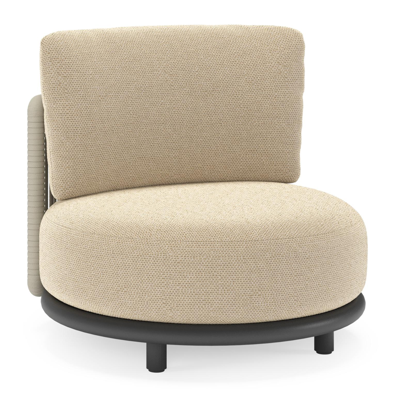 Lomano loungestoel in zwart aluminium en beige verticaal geweven luxe vlakke rope met Althea Camel all weather cosytica