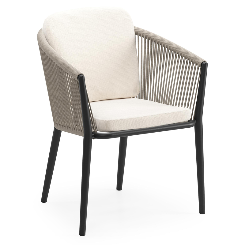 Orso tuinstoel in zwart aluminium en beige verticaal geweven ronde rope met luxe zitkussen in All Weather Sunbrella® Luxe Lopi Snow