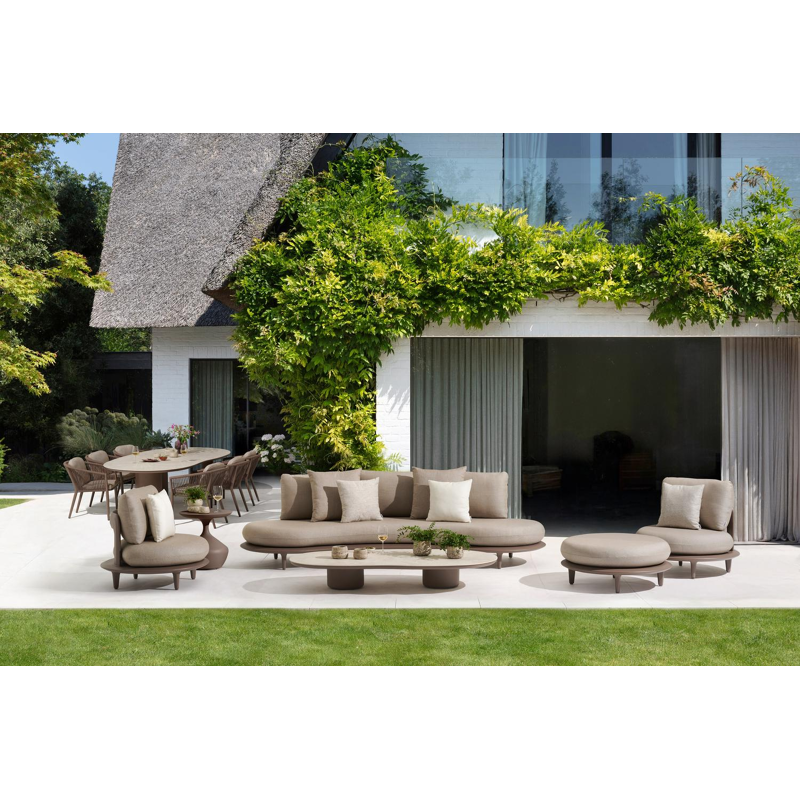 Bomero loungeset in taupe aluminium met savane coconut all weather sunbrella® luxe kussen