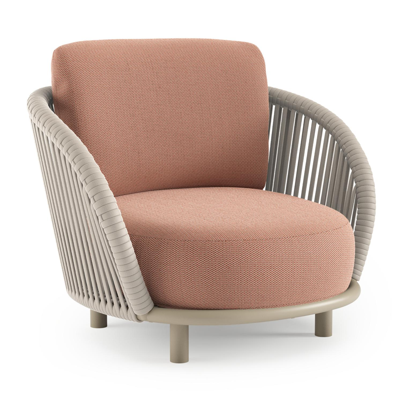 Lupino loungestoel in beige aluminium en beige verticaal geweven luxe vlakke brede rope met lopi fawn all weather sunbrella® luxe kussen