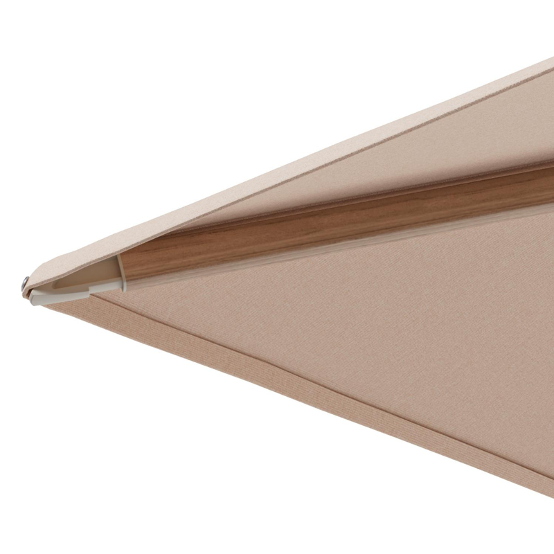 Minore zweefparasol met tiltfunctie in houtlook aluminium en Natte Linen Chalk All Weather Sunbrella® Luxe parasoldoek - L1 350 x L2 350 cm met parasolvoet Minore 260 kg met wielen