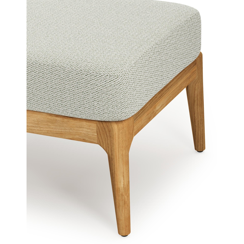 Orso poef in teak met Lopi Bud all weather sunbrella® luxe kussen