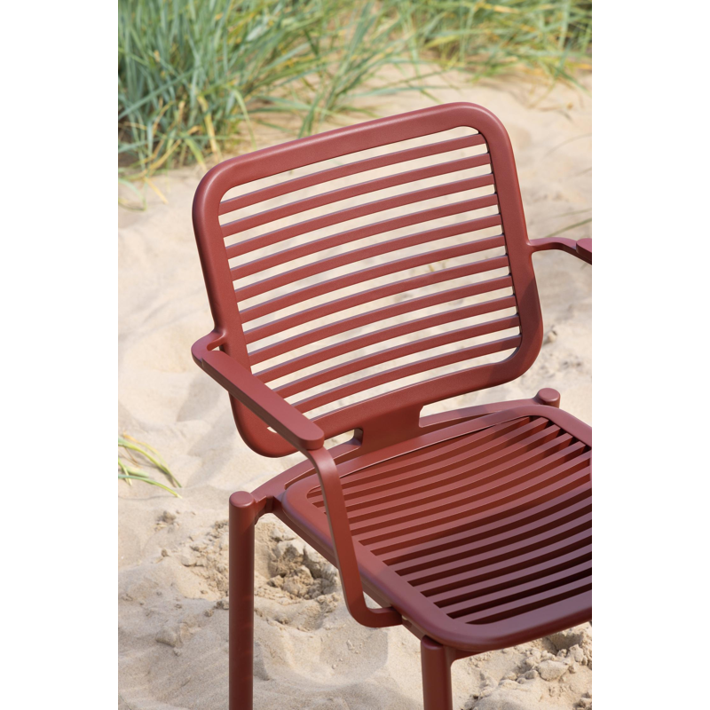 Fano tuinstoel in ruby aluminium