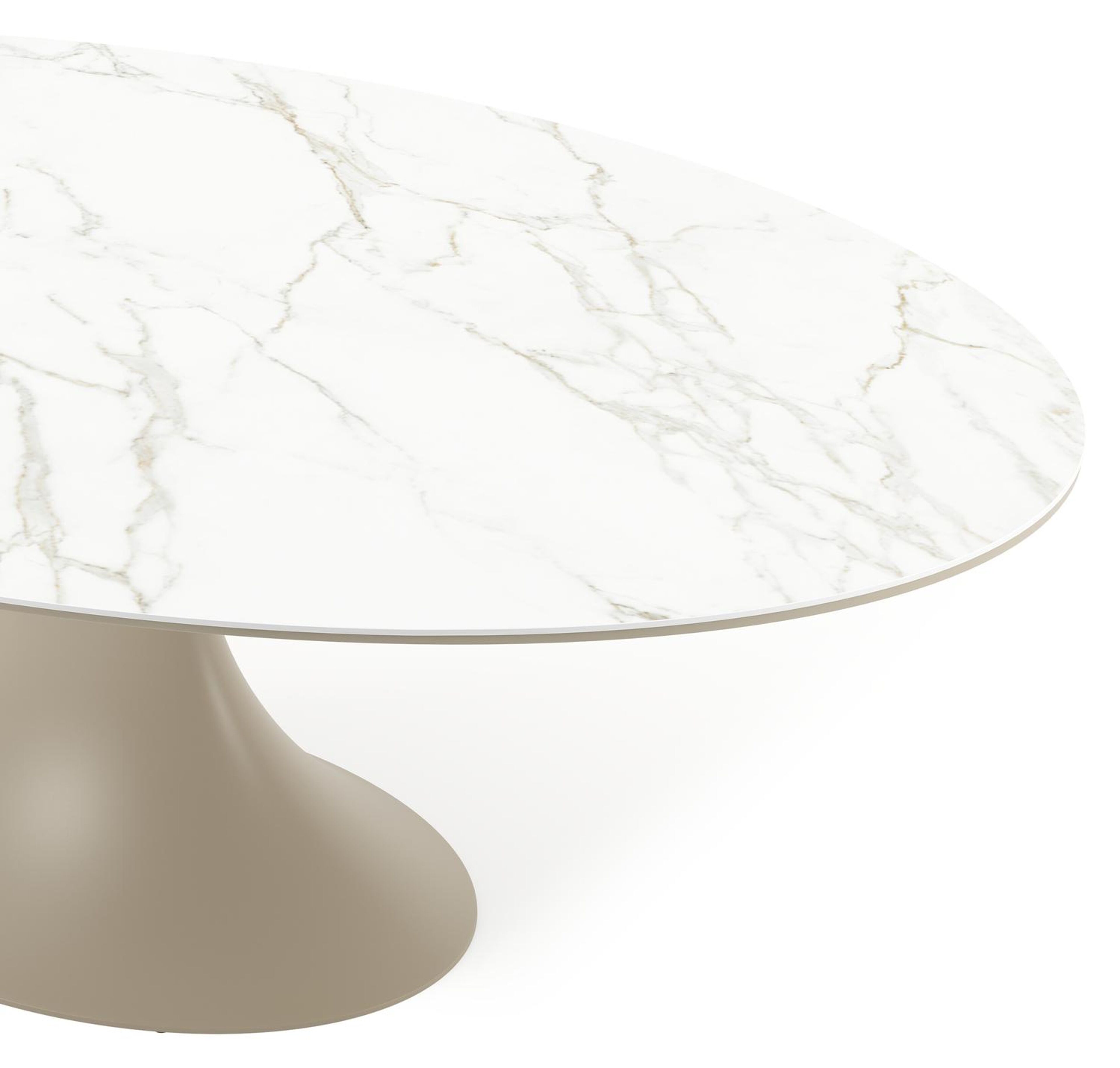 Fano tuintafel ovaal in beige aluminium en volkeramiek Calacatta - L 240 x B 135 x H 75 cm