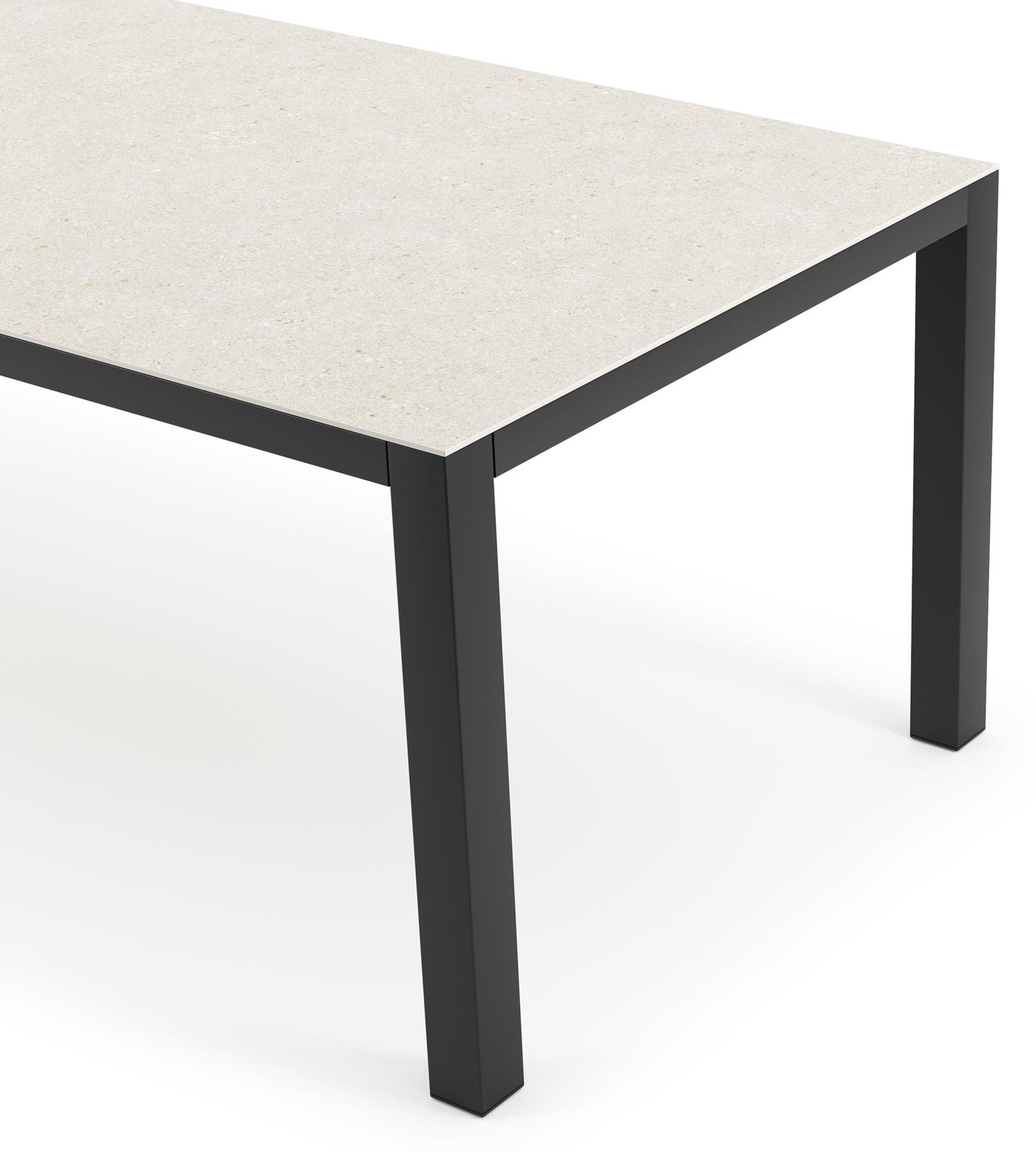 Como tuintafel in zwart aluminium en volkeramiek shilin - L 240 x B 100 x H 75 cm