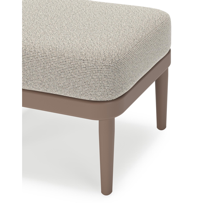 Orso poef in taupe aluminium met Firenze Sand all weather solica kussen