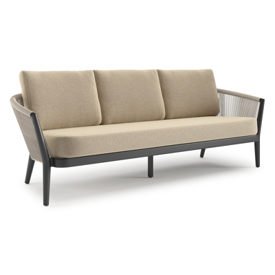 Orso loungebank in zwart aluminium en beige verticaal geweven ronde rope met Althea Camel all weather cosytica kussen