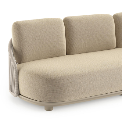 Vadelo loungeset in beige aluminium en beige verticaal geweven ronde rope met althea camel all weather cosytica kussen