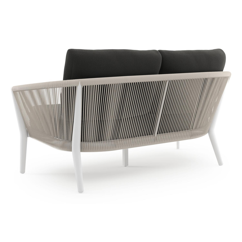 Orso loungebank in wit aluminium en beige verticaal geweven ronde rope met Natte Sooty all weather sunbrella® luxe kussen
