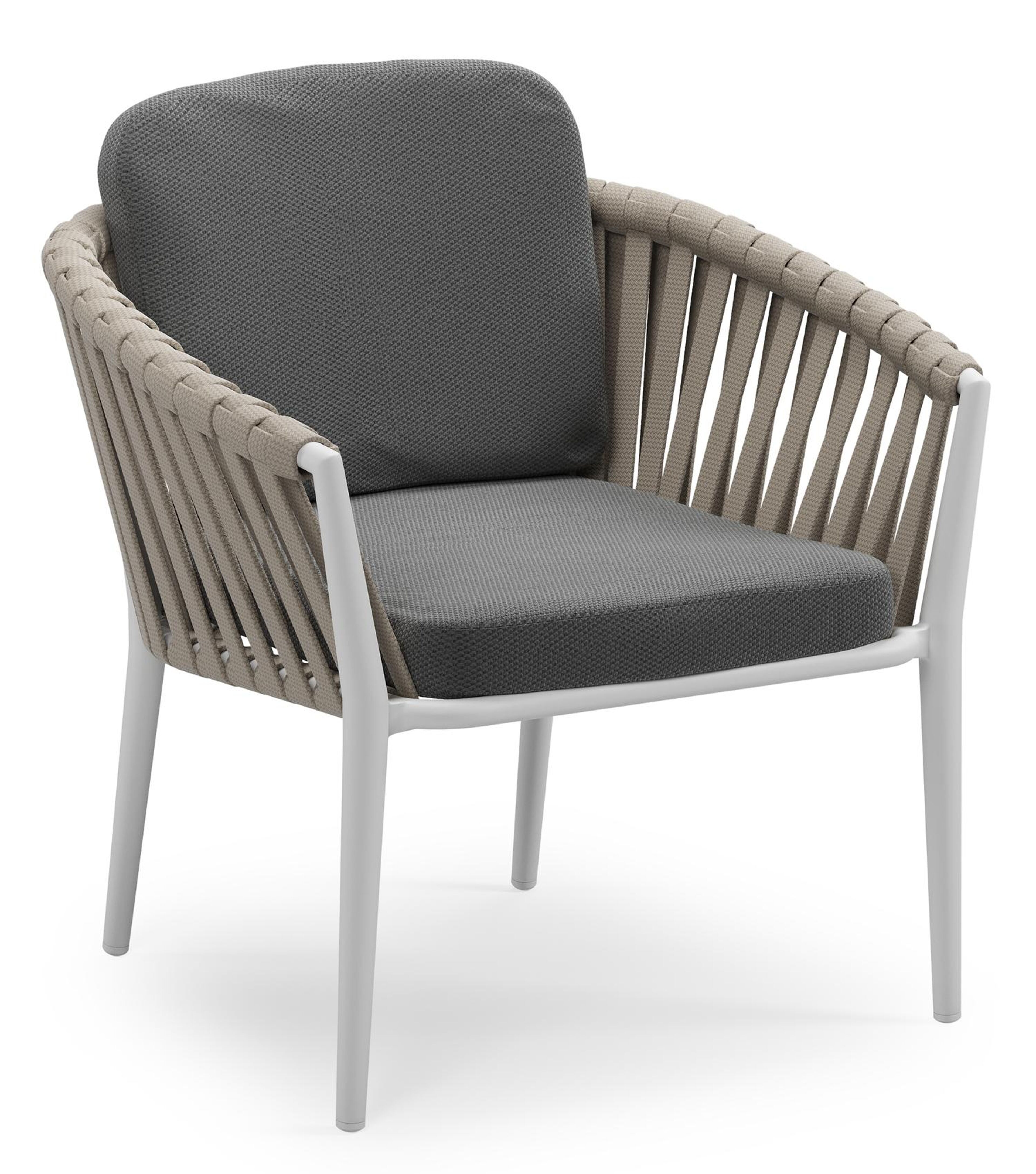 Orso low dining tuinstoel in wit aluminium en beige verticaal geweven luxe vlakke brede rope met stoelkussen in All Weather Sunbrella® Luxe Lopi Shadow