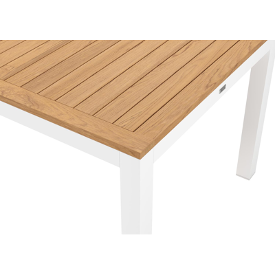 Ensemble de jardin Varese en aluminium blanc avec plateau de table en teck naturel et 10 chaises de jardin empilables Madura