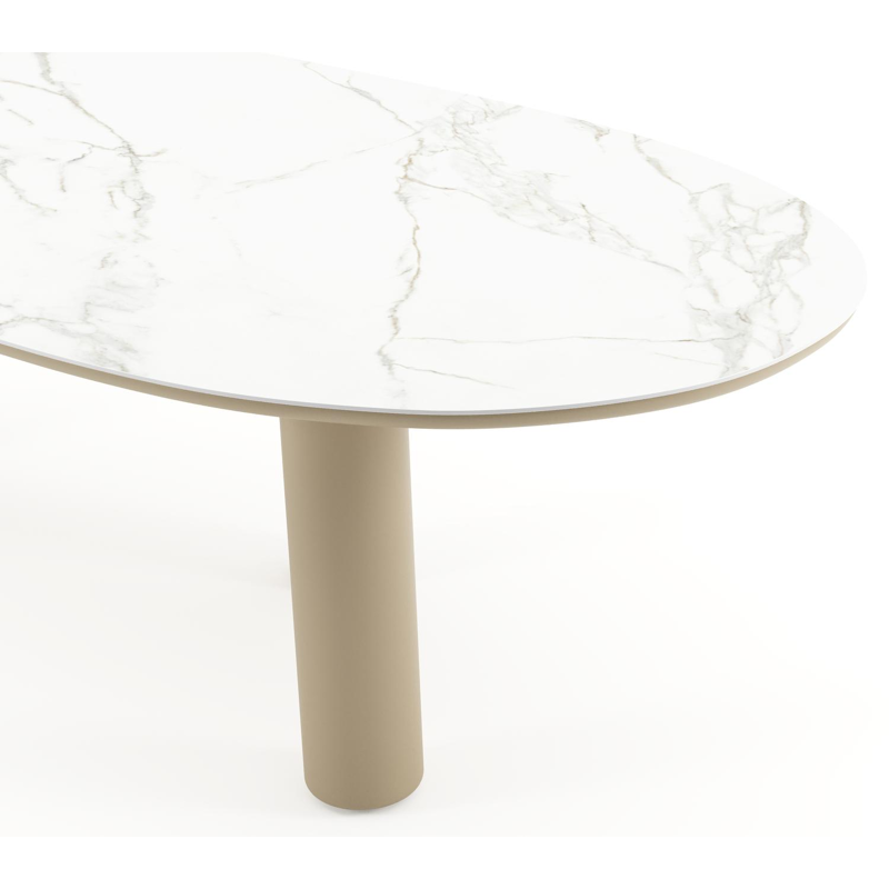 Amico tuintafel organisch in beige aluminium en volkeramiek Calacatta - L 280 x B 120 x H 73.5 cm