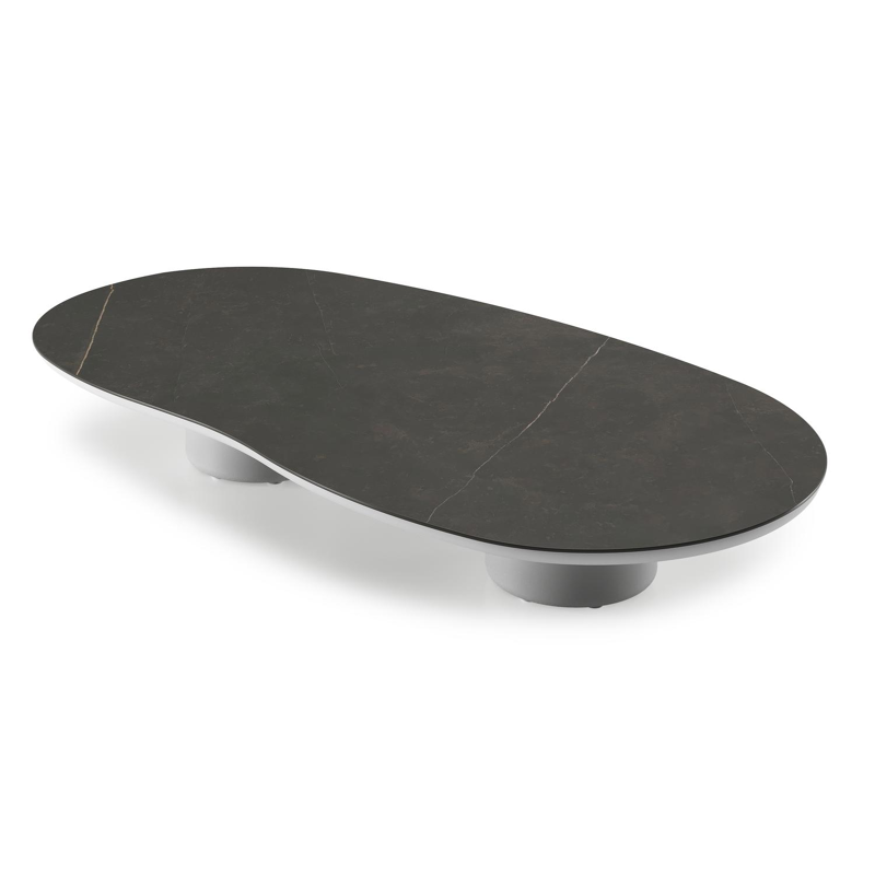 Table de basse Amico organique en aluminium blanc et céramique pleine Calatorao - Lg. 170 x Lrg. 91 x Haut. 25 cm