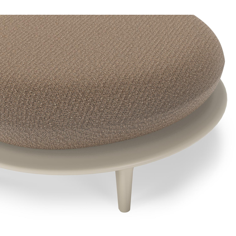 Bomero poef in beige aluminium met firenze bamboe all weather solica kussen