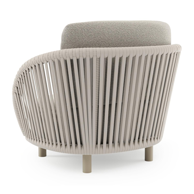 Lupino loungestoel in beige aluminium en beige verticaal geweven luxe vlakke brede rope met firenze sand all weather solica kussen