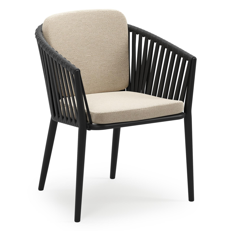Orso stapelbare tuinstoel in zwart aluminium en zwart verticaal geweven luxe vlakke brede rope met stoelkussen in All Weather Cosytica Althea Chalk