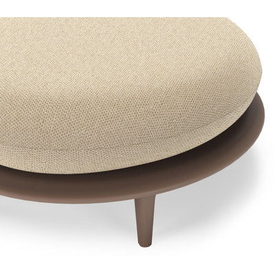 Bomero poef in taupe aluminium met althea camel all weather cosytica kussen