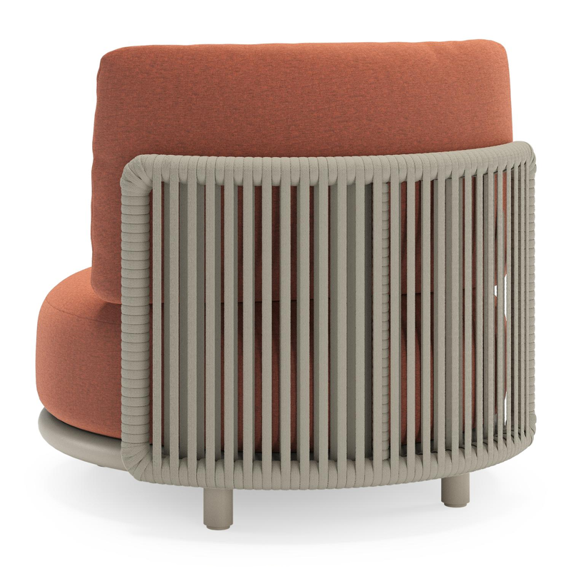 Lomano loungestoel in beige aluminium en beige verticaal geweven luxe vlakke rope met Heritage Rust all weather sunbrella® luxe