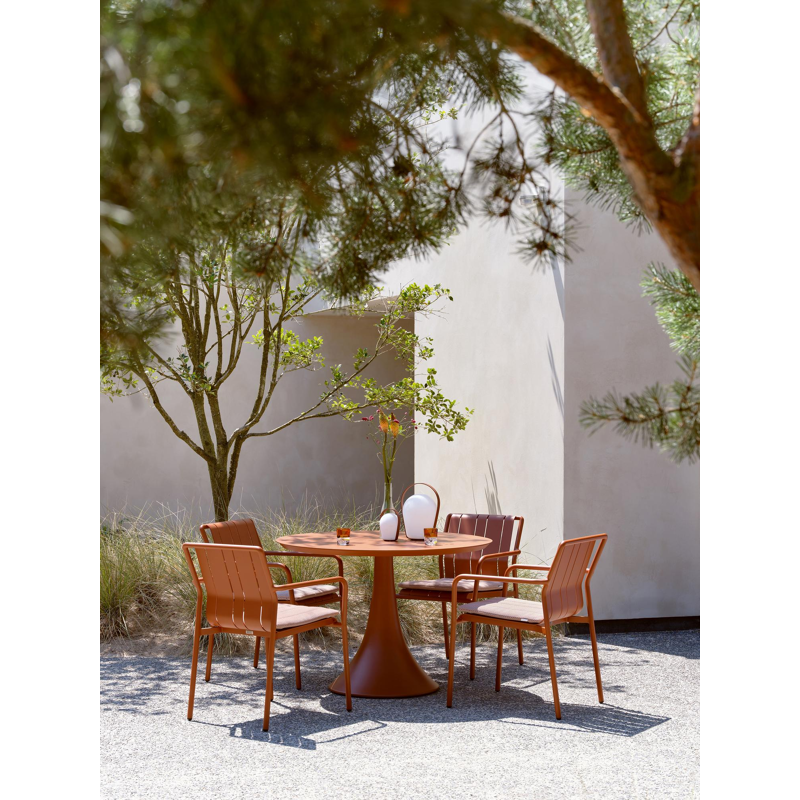 Table de jardin Fano en aluminium brun rouille - Dia. 110 x H 75 cm