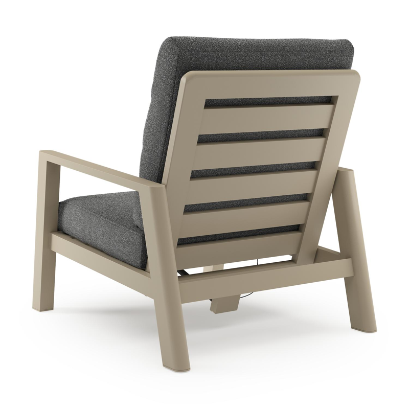 Cirello loungestoel in zwart aluminium met catania black all weather cosytica kussen
