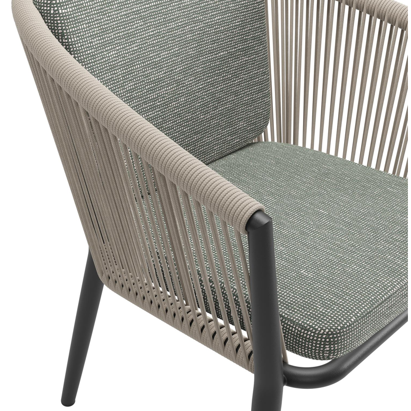 Orso tuinstoel in zwart aluminium en beige verticaal geweven ronde rope met zitkussen in All Weather Sunbrella® Luxe Slow Fern