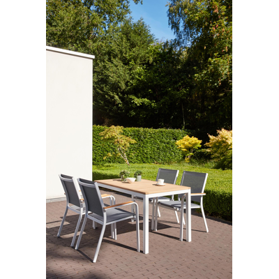 Amalfi stapelbare tuinstoel in wit aluminium en grijs textilene en teak armleuning