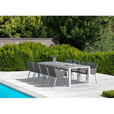 Livo tuinset in wit aluminium en grijs keramisch glas tafelblad met 8 Rivo tuinstoelen