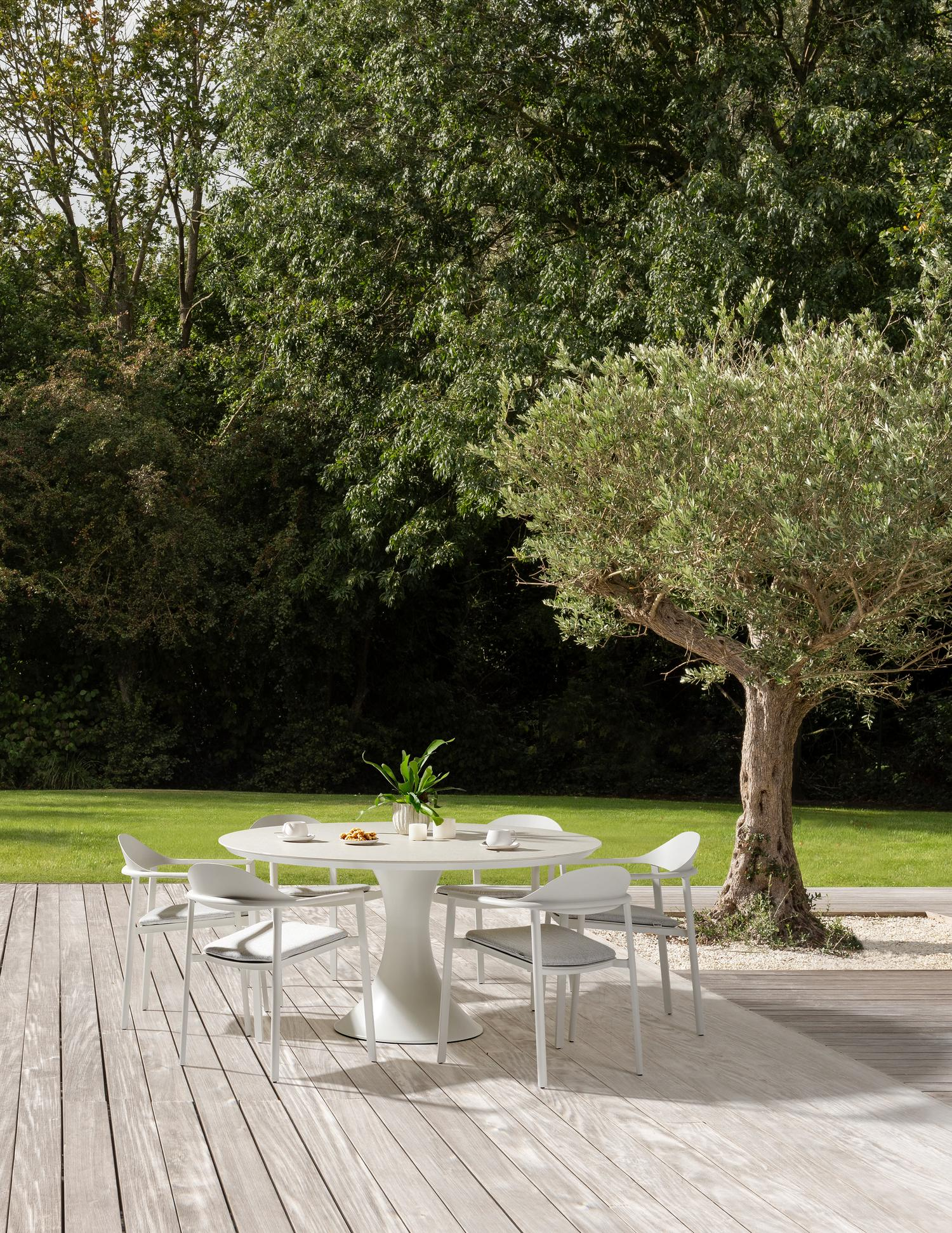 Fano (Piemonte) stapelbare tuinstoel in wit aluminium