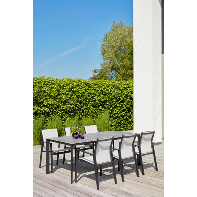 Fina tuinset in zwart aluminium en grijs keramische print tafelblad met 6 stapelbare Bahia tuinstoelen