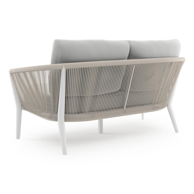 Orso loungebank in wit aluminium en beige verticaal geweven ronde rope met Natte Grey Chine all weather sunbrella® luxe kussen