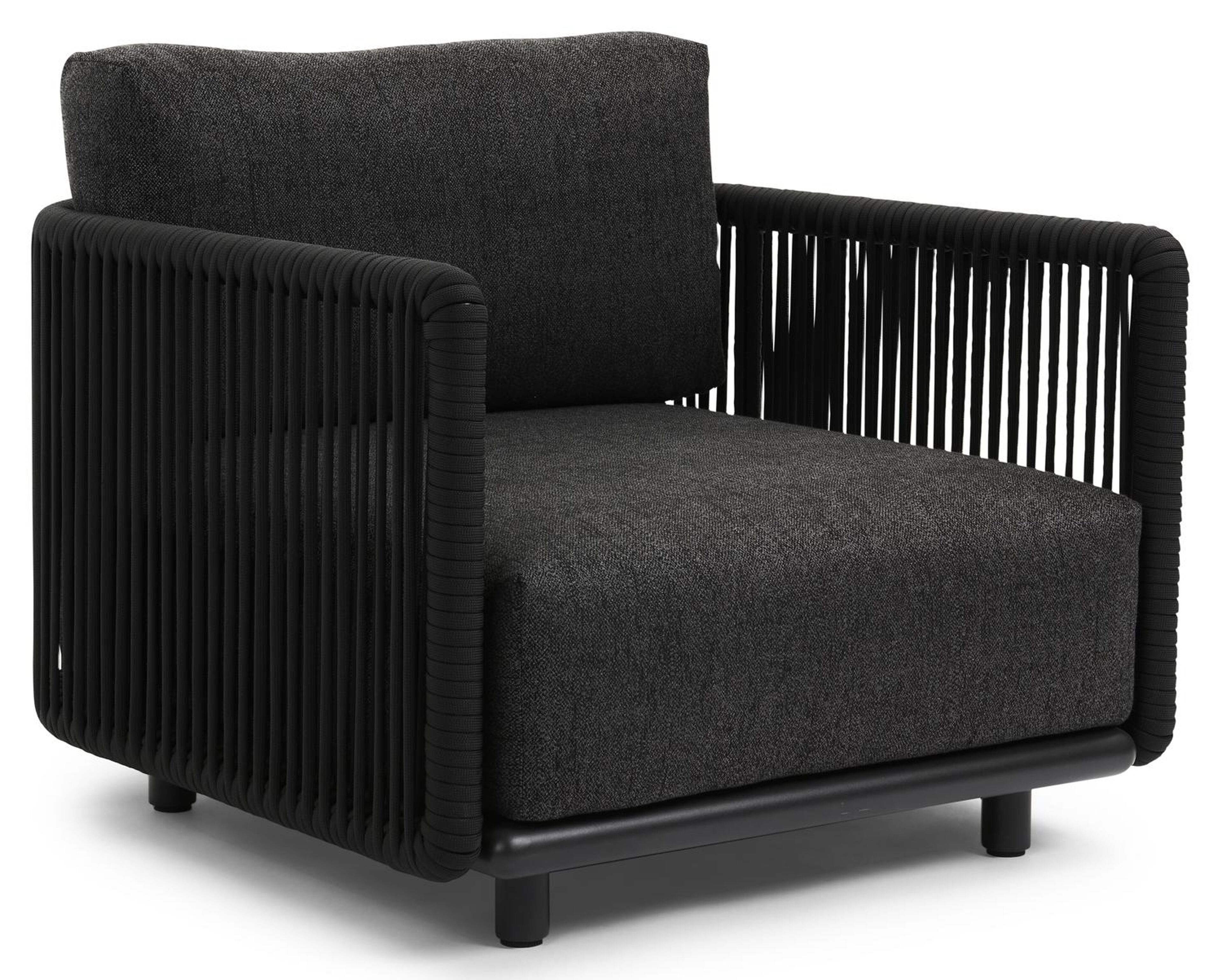 Organo loungestoel 1-zit in zwart aluminium en zwart verticaal geweven luxe vlakke rope met chartres sooty all weather sunbrella® luxe kussen