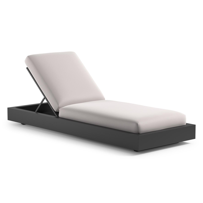 Como verstelbaar ligbed in zwart aluminium met savane whisper all weather Sunbrella® luxe kussen