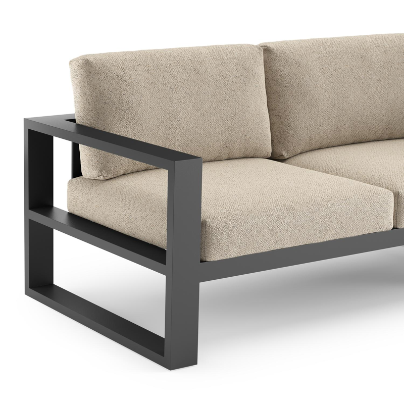 Verato loungehoek in zwart aluminium met bora desert all weather cosytica kussen