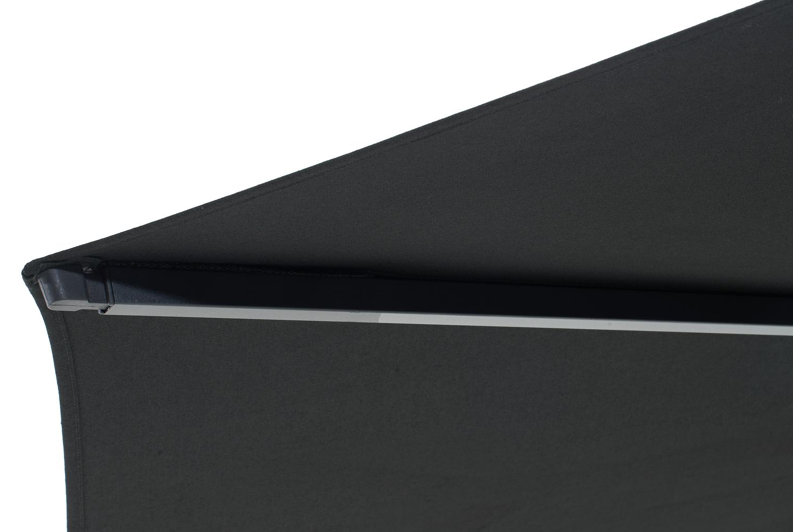 Umbria staanparasol in zwart aluminium en zwart Sunbrella® Premium parasoldoek - Dia. 250 cm met Plana parasolvoet 40 kg